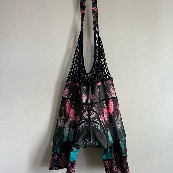 SheBeest Cycling Kit - Picture 7 of 11